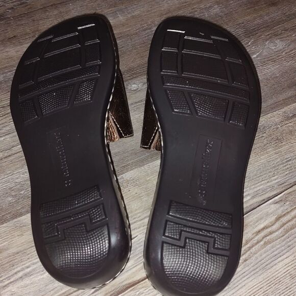 Naturalizer Callman slip on sandals  Sz 7.5 - Picture 7 of 8